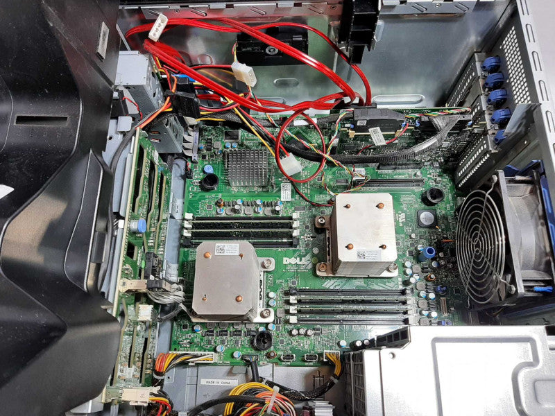 Dell PowerEdge T410, 2x Xeon E5620 2.4GHz QC/24GB PERC 6/i, 3x 500GB HDDS ~