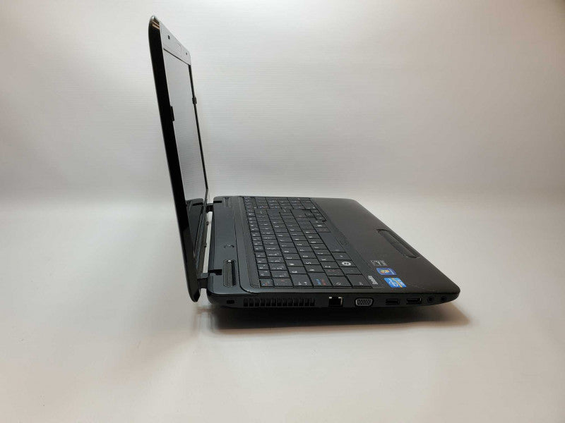 Toshiba Satellite L750 i3-2350 @ 2.3 GHz 8 GB 120 SSD 15.6\\" (