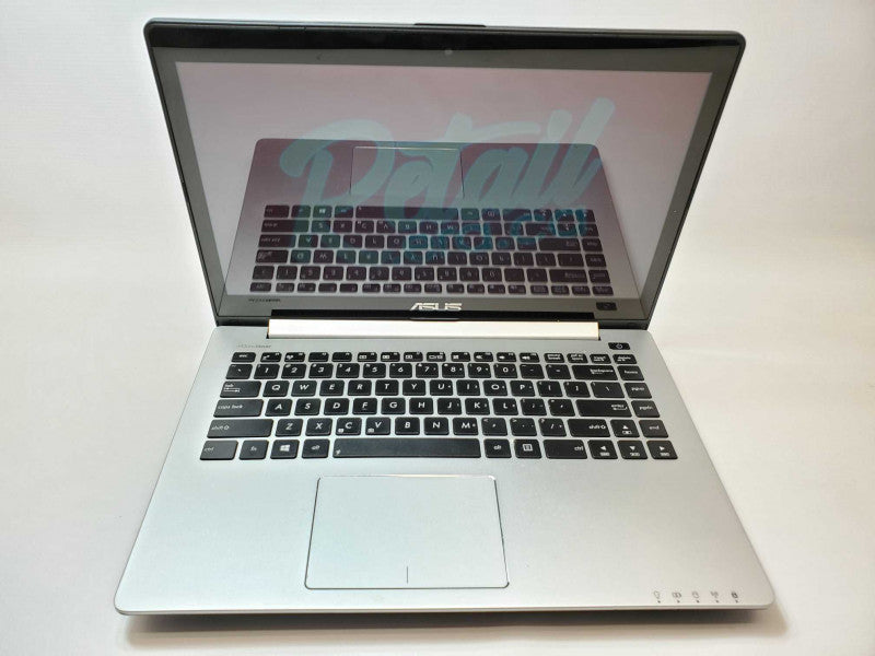 Asus Touchscreen S400C i5-3317U 8GB 120GB SSD 14\\" (