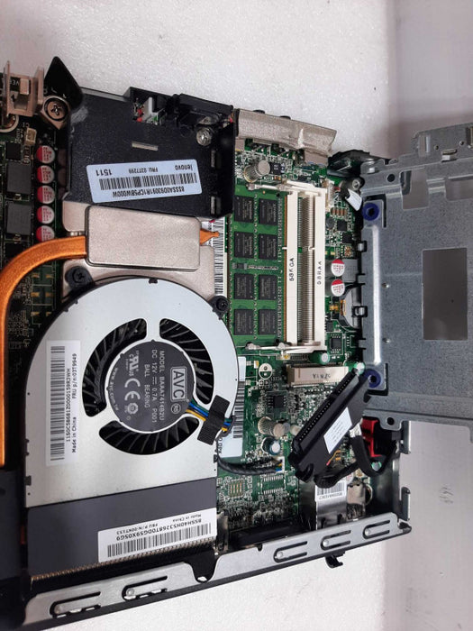 Lenovo Thinkcenter M73 Celeron G1820T 2.40GHZ DC/8GB, NO SSDs ~