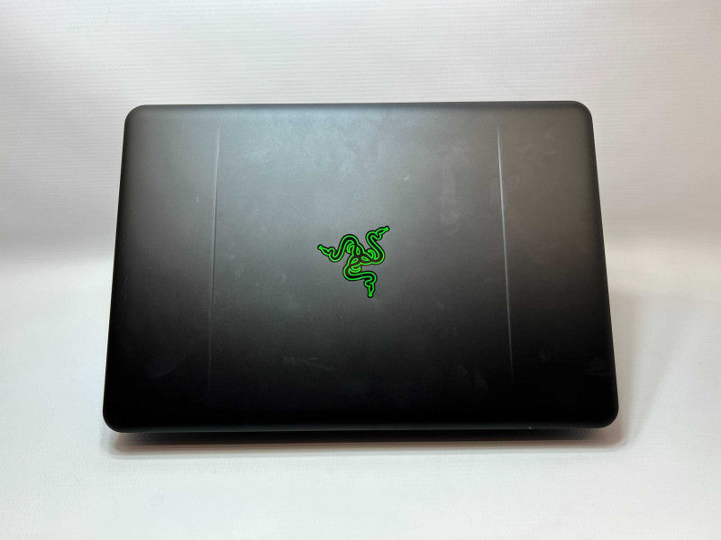 Razer Blade RZ09-0195with i7-770HQ 16GB RAM 512GB SSD & GTX1060 6GB -