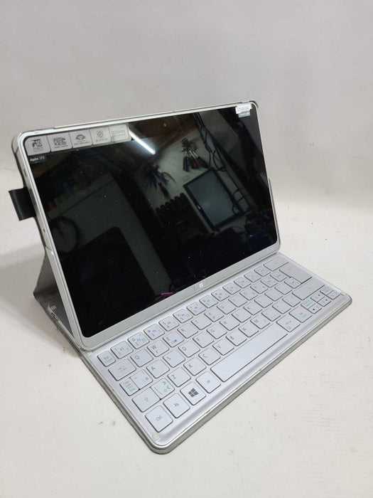 Acer Aspire P3 Intel Core i5-3339Y @ 1.50Ghz 4GB 120GB SSD [