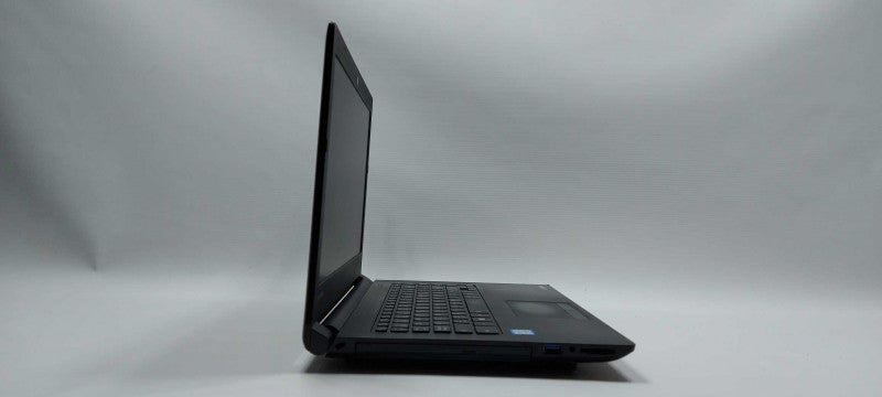 Toshiba Satellite Pro A40-C i5-6200U 2.3GHz 8GB RAM 180GB SSD 14\\" $
