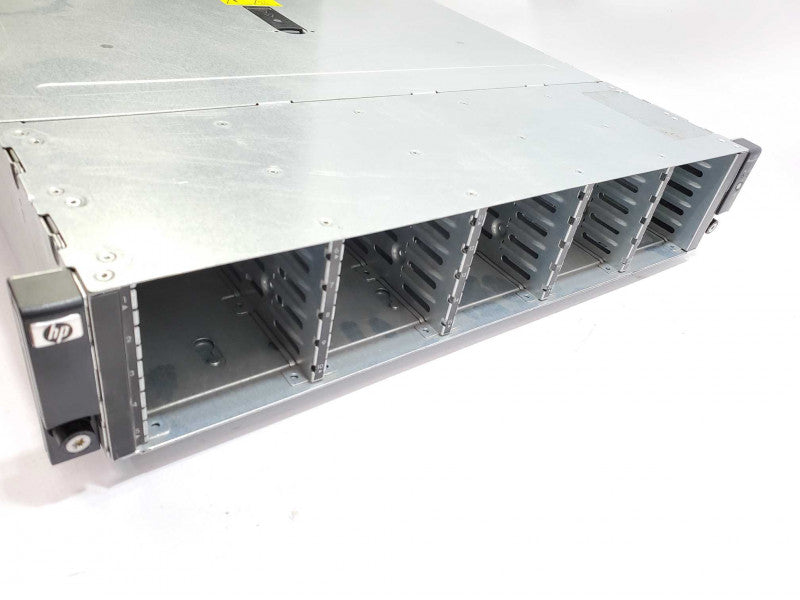HP StorageWorks D2700, AJ941A, AJ941-63002, 25x 2.5 HDDs bays, 2x PSU, w/ 2x Controllers AJ941-04402 )
