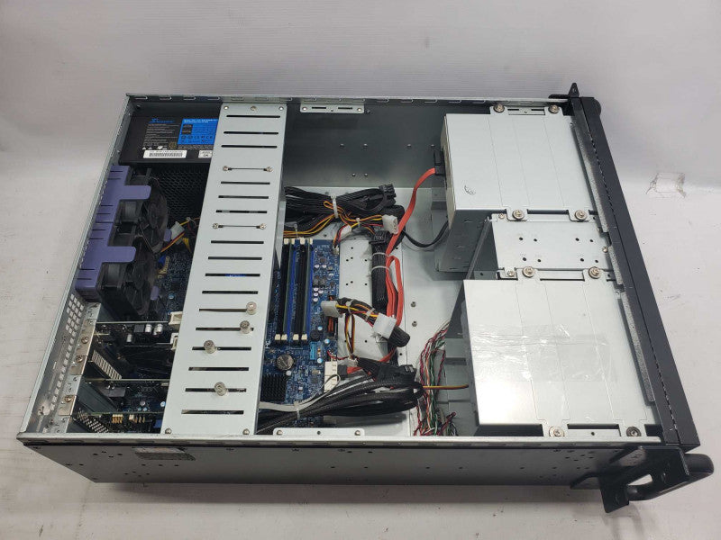 Supermicro X10SAT, E3-1220 V3 3.1GHz, 8GB DDR3, Asmedia 106X SATA Controller |