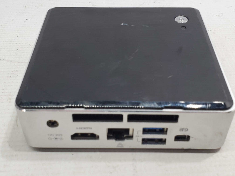 Intel NUC NUC6i5SYK, i5-6260u 1.8GHz 8GB DDR4, No M.2 |