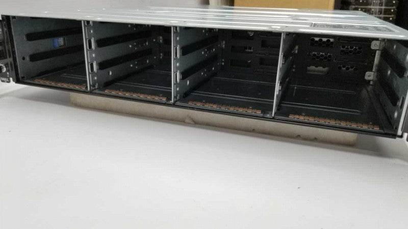 Dell Compellent SC200 Storage Center / 2x PSU / 2x controllers Compellent SC2 #