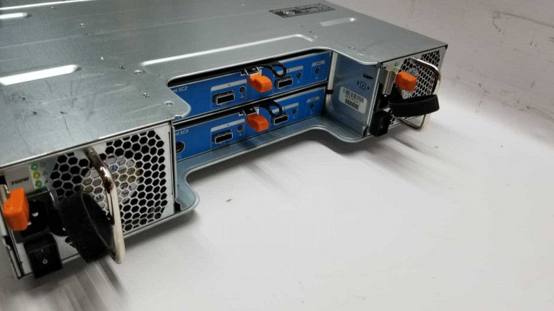 Dell Compellent SC200 Storage Center / 2x PSU / 2x controllers Compellent SC2 #
