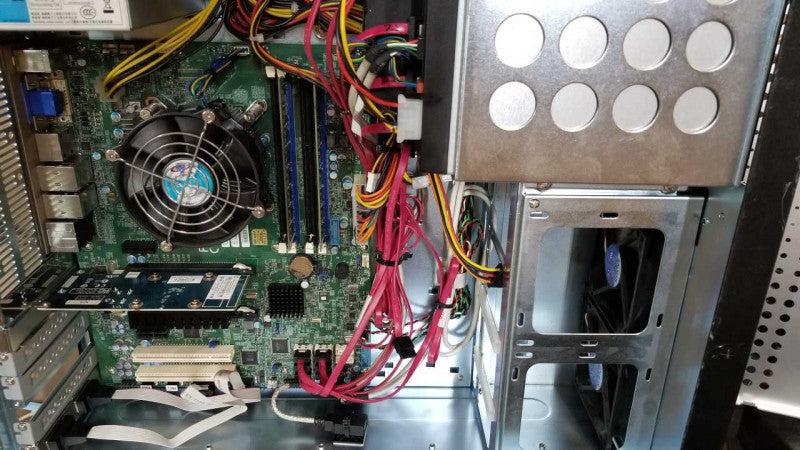 Supermicro X10SAE i7-4790 @ 3.60ghz / 8gb ram / GeForce 8400 GS 1GB #