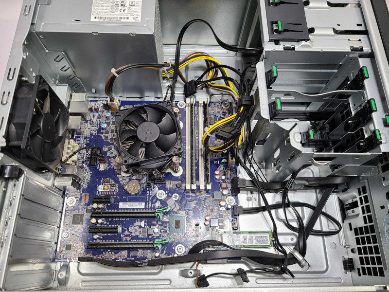 HP Z440 Intel Core i7-6700 @ 3.50Ghz 16GB DDR4 250GB NVM-e No GPU  [