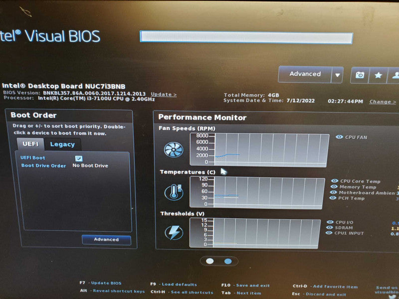 Intel NUC NUC7i3BNB, Intel i3-7100U, 4GB Ram :