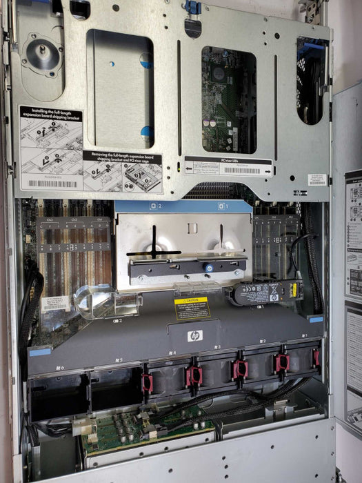 HP ProLiant DL380 G7, Xeon E5620 @ 2.4GHz, 8GB RAM, P410i 8x 2.5\\" 2x PSU )