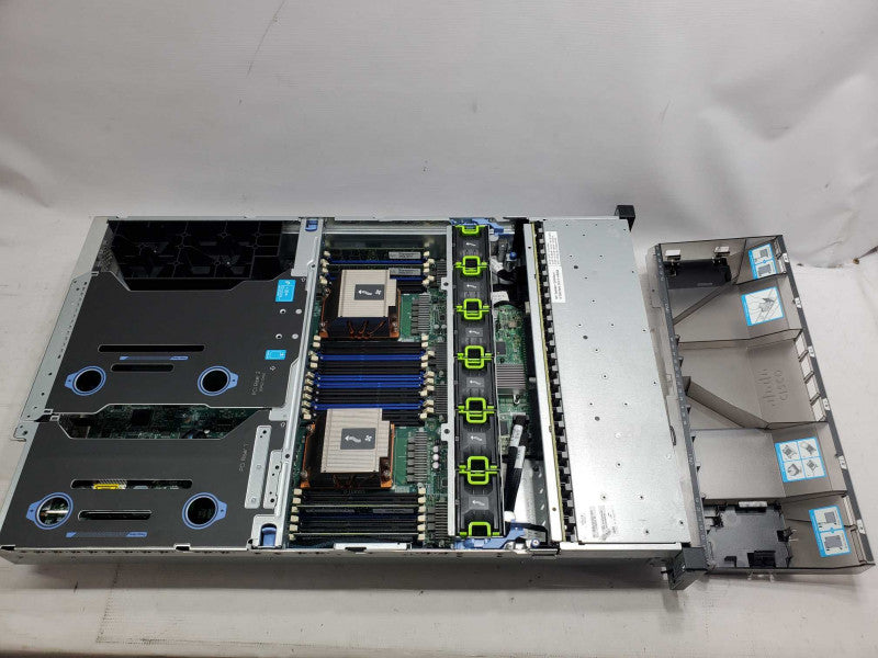Cisco UCS C240 M3 2U, 2x PSU, 2x E5-2650 2.6GHz 64GB DDR3, Integrated RAID |