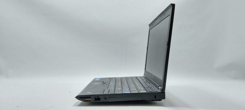 Lenovo Thinkpad X220 I5- 2520M 2.5GHz 8GB RAM 120 GB SSD 12.5\\"  $