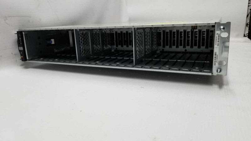 NetApp NAJ-1001 Disk Array 2x PSU / 2x IOM6 controllers #