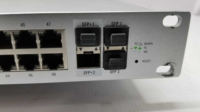 Unifi Ubiquity Switch 48 500W US-48-500W / reset #