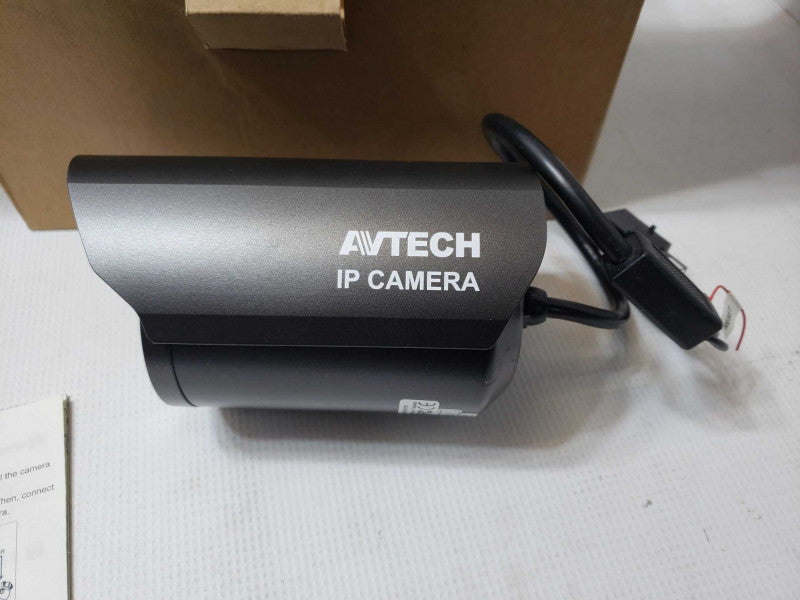AVTECH Network Camera AVN257ZN/F38 w/ Power adapter & Mounting kit [