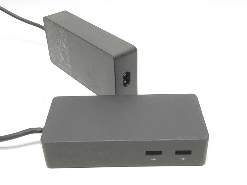 Microsoft 1661 Docking Station w/ 1749 15V 6A AC Adapter +
