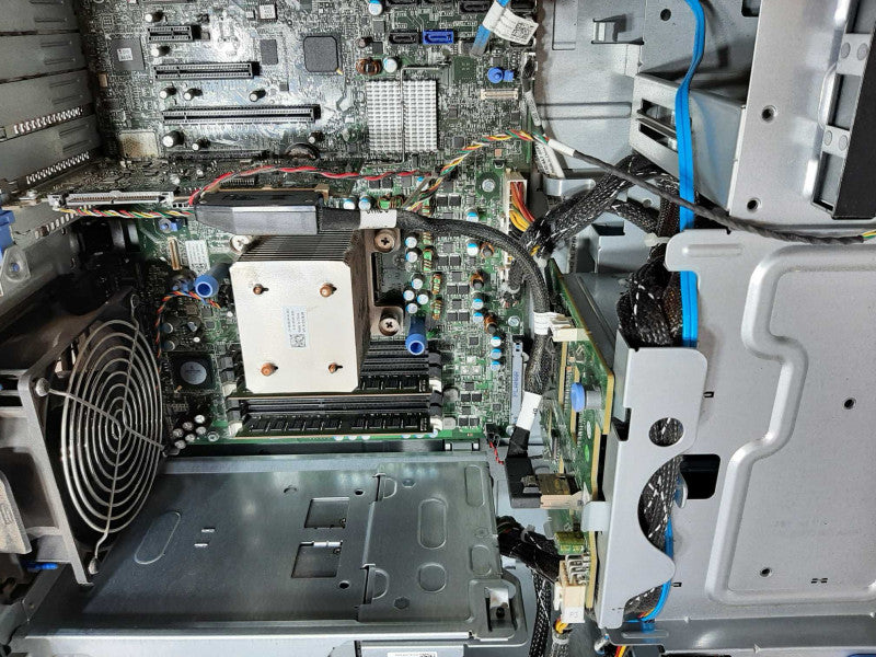 Dell Poweredge T310 1x Core i3-540 3.07GHZ DC/4GB, PERC 6/i, NO HDDs. 2x PSUs ~