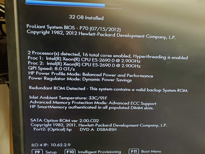 Hp Proliant DL380p G8, 2x intel Xeon E5-2690, 32GB Ram.  :