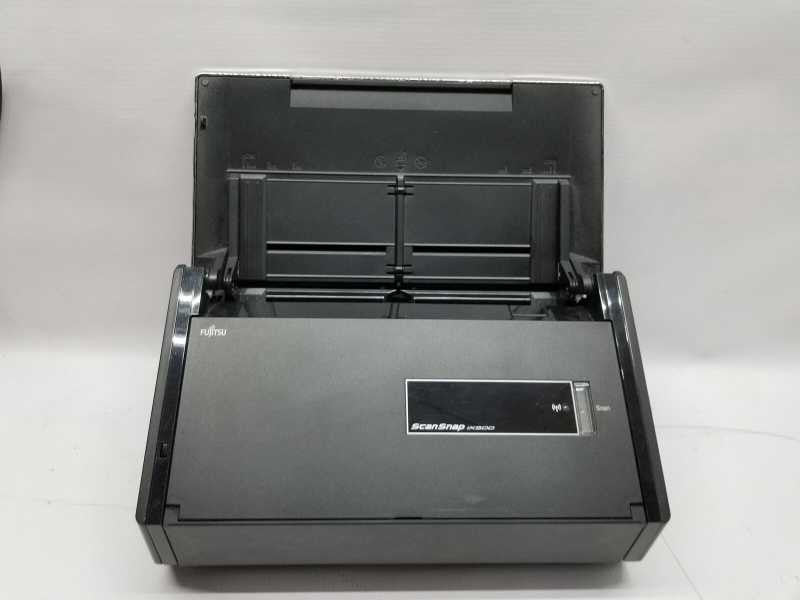 PFU image/document scanner iX500 :