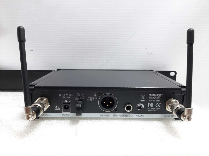 Shure SLX4 Wireless Microphone Receiver G5 494-518 MHz W/ Anntenas ~