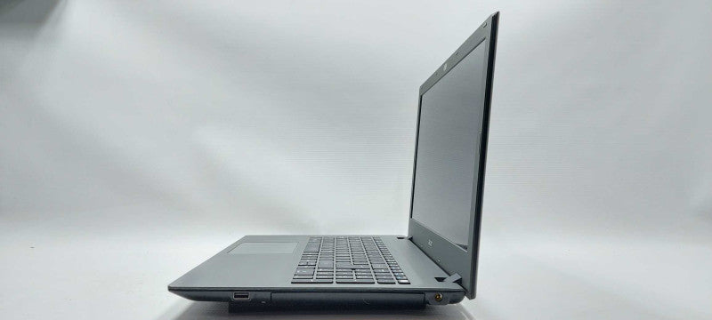 Acer Aspire E5-552G AMD A10-8700P 1.8Ghz 8GB RAM 1TB HDD 15.6\\" $