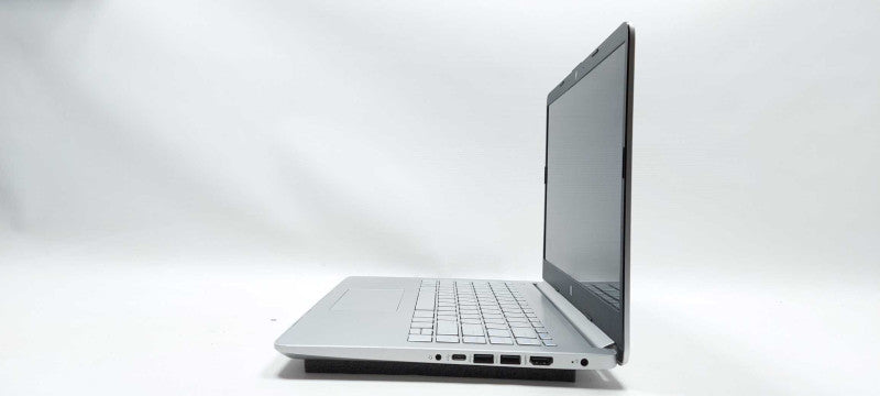 HP Laptop 14-fq0008ca AMD 3020e 6GB RAM 128GB SSD 64GB EMMC SSD 14\\" $