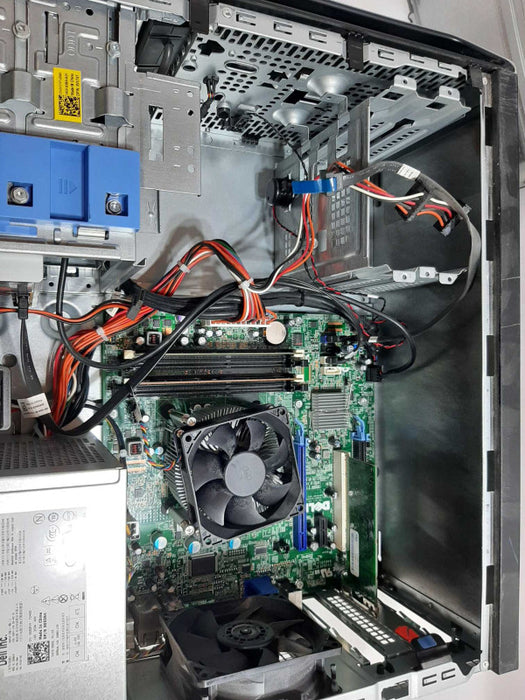 DELL Precision T1600 Xeon E3-1225 3.1GHz QC/4GB, NO GPU, NO HDDs ~