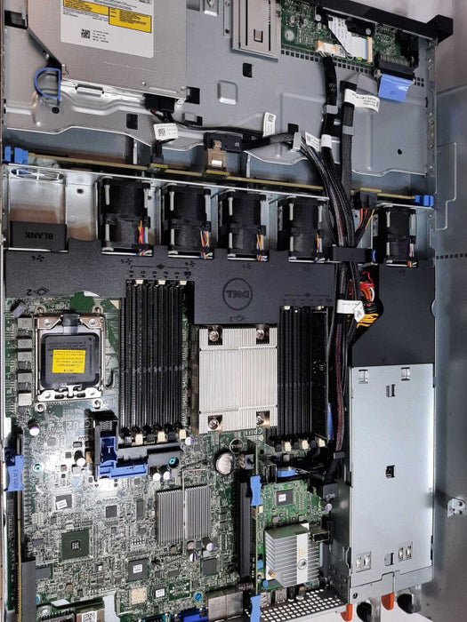 DELL PE R420 1x Xeon E5-2407 2.2GHz QC/16GB, NO RAID, 4x 3.5\\"/ NO HDDs ~