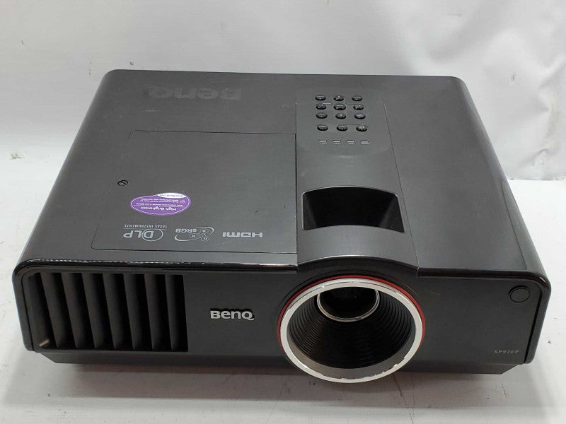 BenQ SP920P Projector, 59 Lamp Hrs Lamps #1 and #2 |