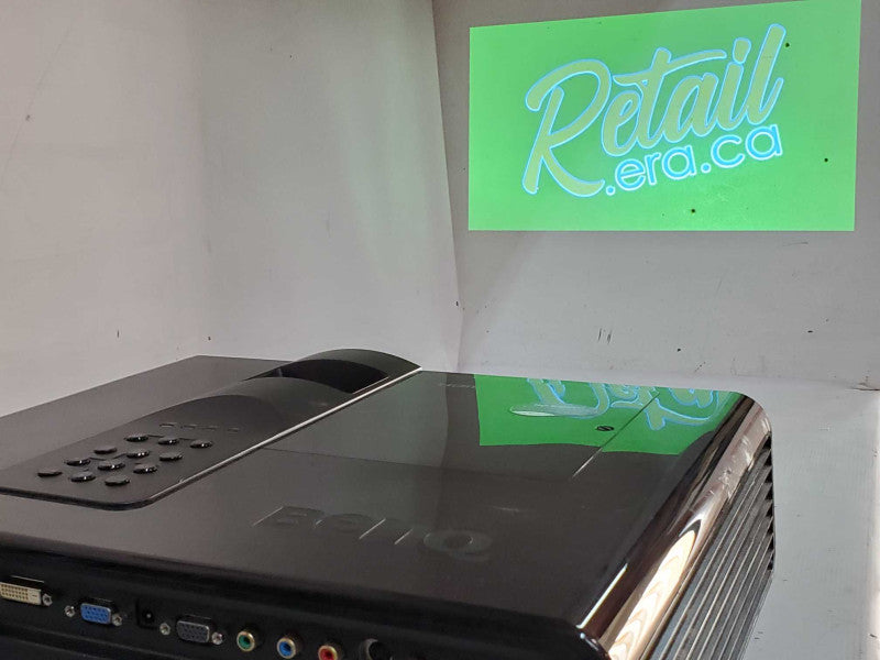 BenQ SP920P Projector, 59 Lamp Hrs Lamps #1 and #2 |
