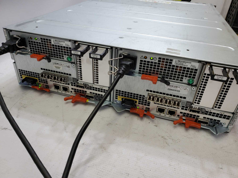 EMC2 VNX5300 900-567-002 STPE15 15x3.5\\" iSCSI SAN NAS SAS Storage Array NO HDD )