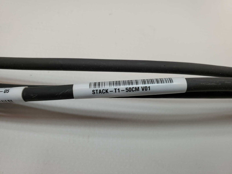 Cisco 800-40403-01- STACK-T1-50CM V01 Stacking Cable :