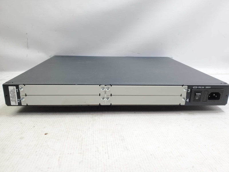 Juniper SSG-140-SH Network Device Firewall VPN Secure Services Gateway )