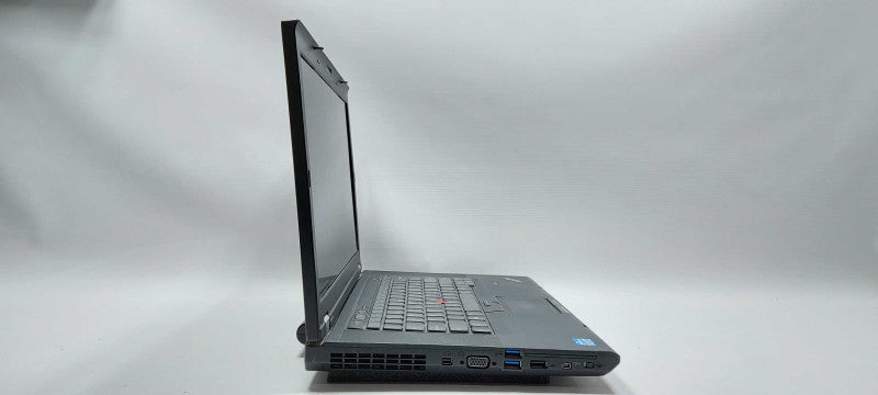 Lenovo ThinkPad W530 i7-3720QM 2.6GHz 8GB RAM 500GB SSD 15.6\\" $