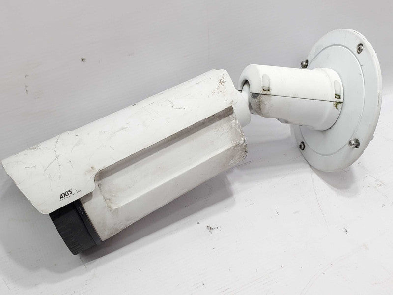AXIS Q1765-LE Outdoor Security Camera |