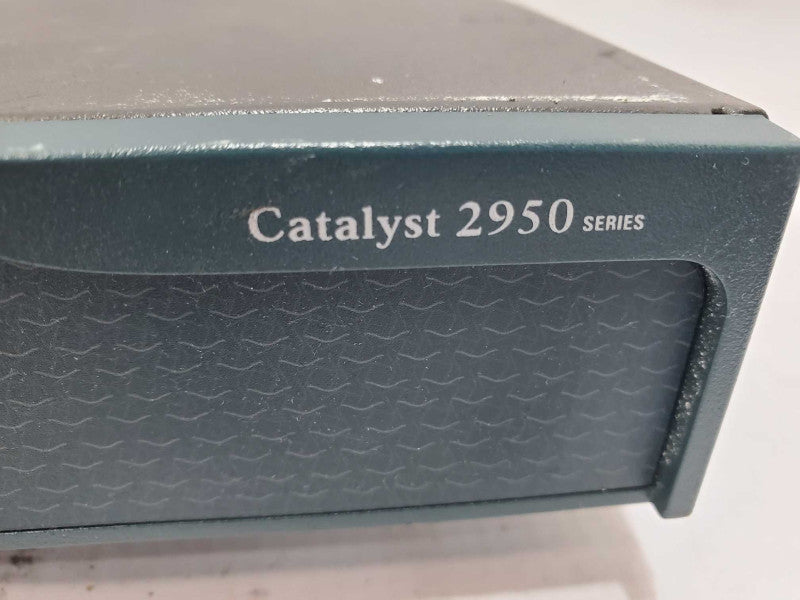 Cisco Catalyst WS-C2950-12 Port Network Switch _ Reset )