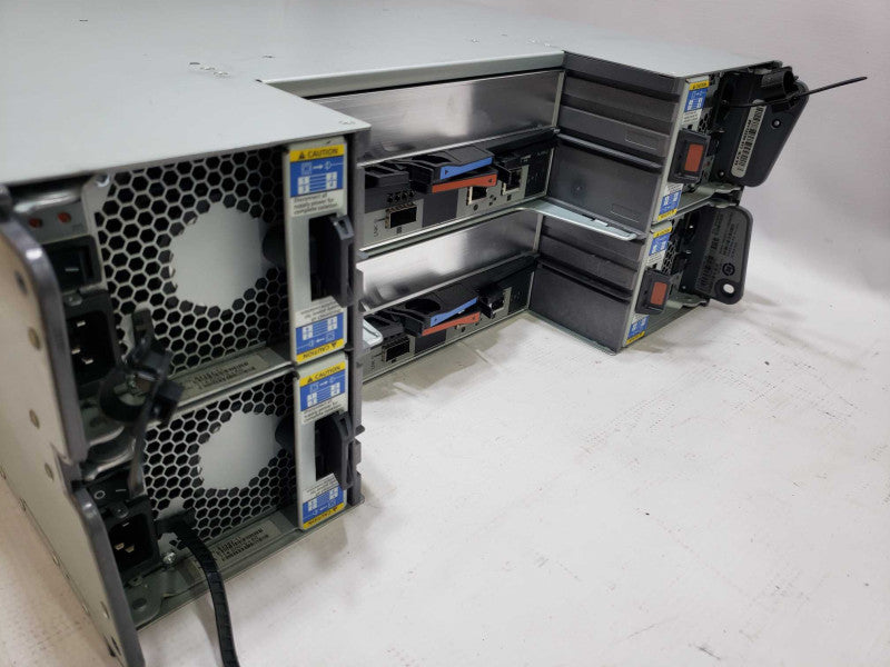 NetApp DS4243 NAJ-0801 LFF SAS 24-Bay 4U Storage Shelf with 2x IOM3 4x PSU [