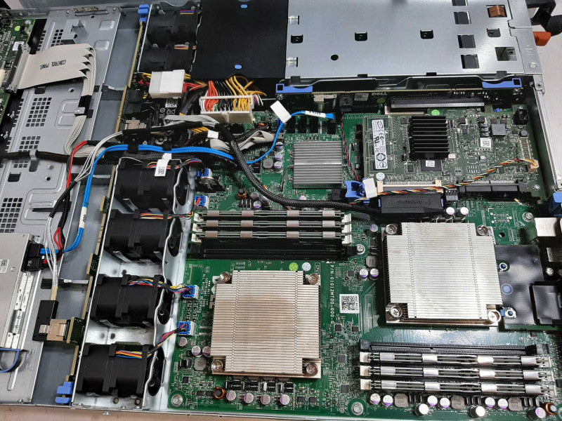 PowerEdge R410, 2x Xeon E5630 2.53GHz QC/24GB, PERC 6/i, 3.5\\" NO HDDs ~
