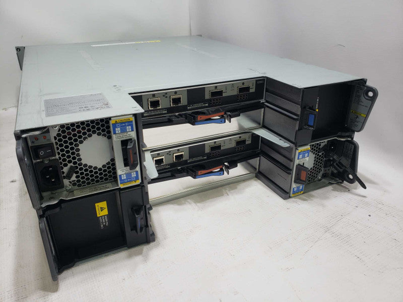 NetApp DS4243 NAJ-0801 LFF SAS 24-Bay 4U Storage Shelf with 2x IOM3 2x PSU [