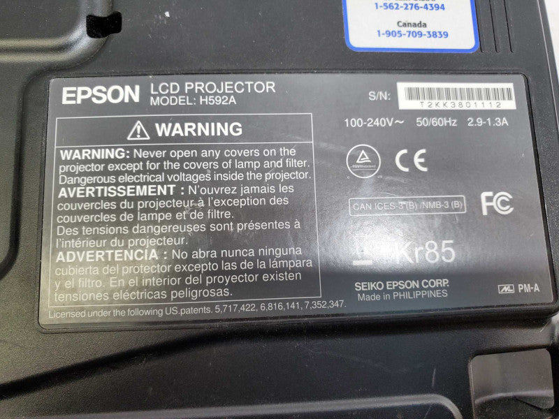 Epson VS220 H592A SVGA 2700 lumens 3LCD Projector, Lamp life 45% used )