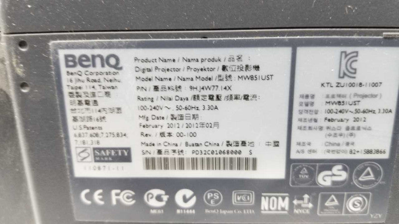 BenQ MW851UST Projector WXGA Ultra Short Throw (UST) Projector / 809 hours  #