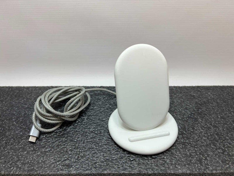 Wireless Google Pixel Stand with USB-C cable and 15W adapter -