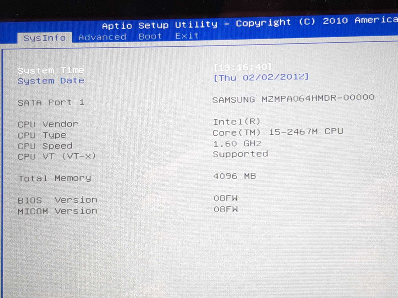 SAMSUNG XE700T1A Tablet i5-2467M@1.6GHz 4GB RAM 64GB Flash w/STYLUS and DockSt +