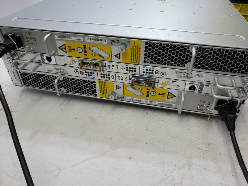 EMC KTN-STL4 15 SLOT FIBRE CHANNEL STORAGE ARRAY_ W/ Caddies  )