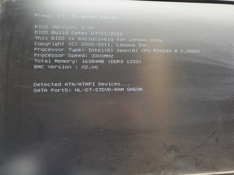 Lenovo ThinkServer TS430  Xeon E3-1240 @ 3.30GHz 16GB 9240-8i 2x PSU 8x 3.5\\" )