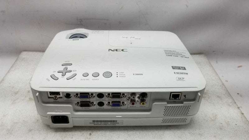 NEC HDMI DLP Projector np-V300W 3000 lumens / see notes #