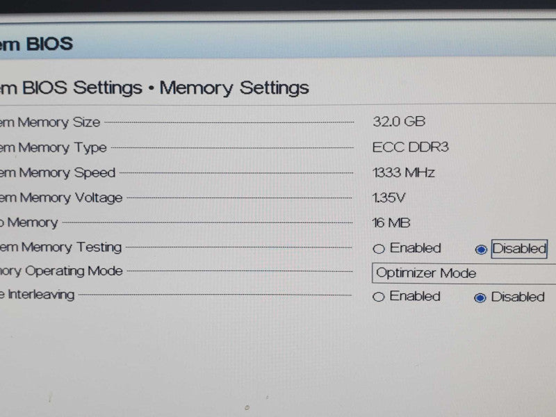 Dell PowerEdge R720 2x E5-2620 2.0GHz 32GB DDR3 PERC H710 Mini No HDD |