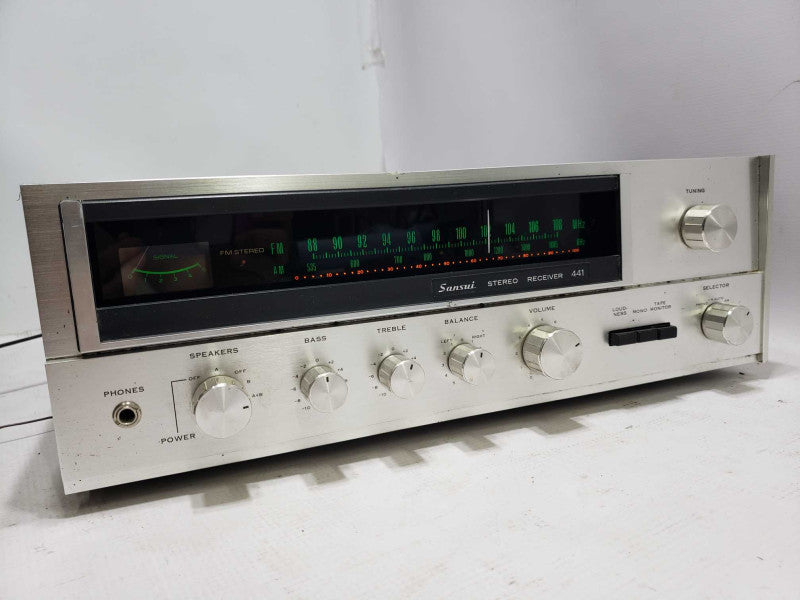 Sansui 441 AM / FM Stereo Receiver [